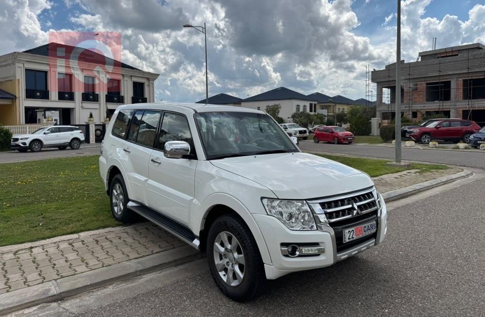 ميتسوبيشي باجيرو